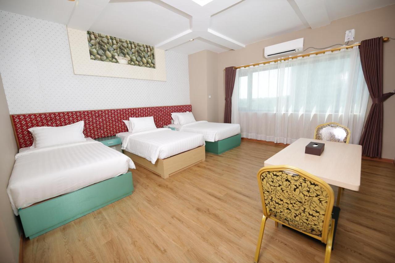 เอชพลัส โฮเต็ล ย่างกุ้ง Hotel ภายนอก รูปภาพ